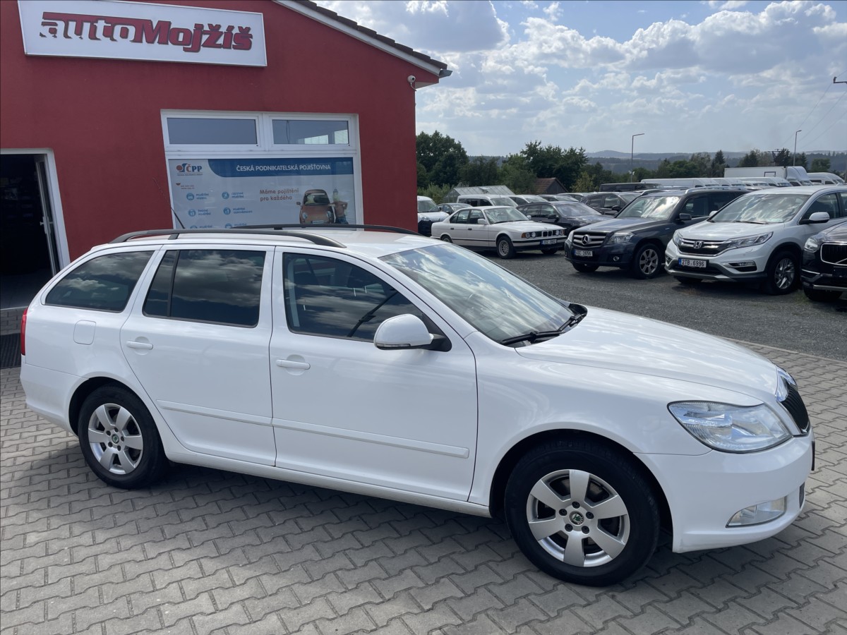 skoda-octavia-2-0-tdi-103-kw-digiklima-stk-7-2027-ii - 7
