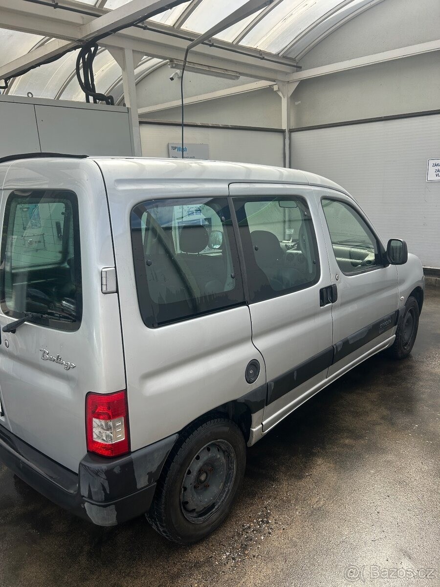 citroen-berlingo-1-4-i-r-v-2008-najeto-100-000-km - 5