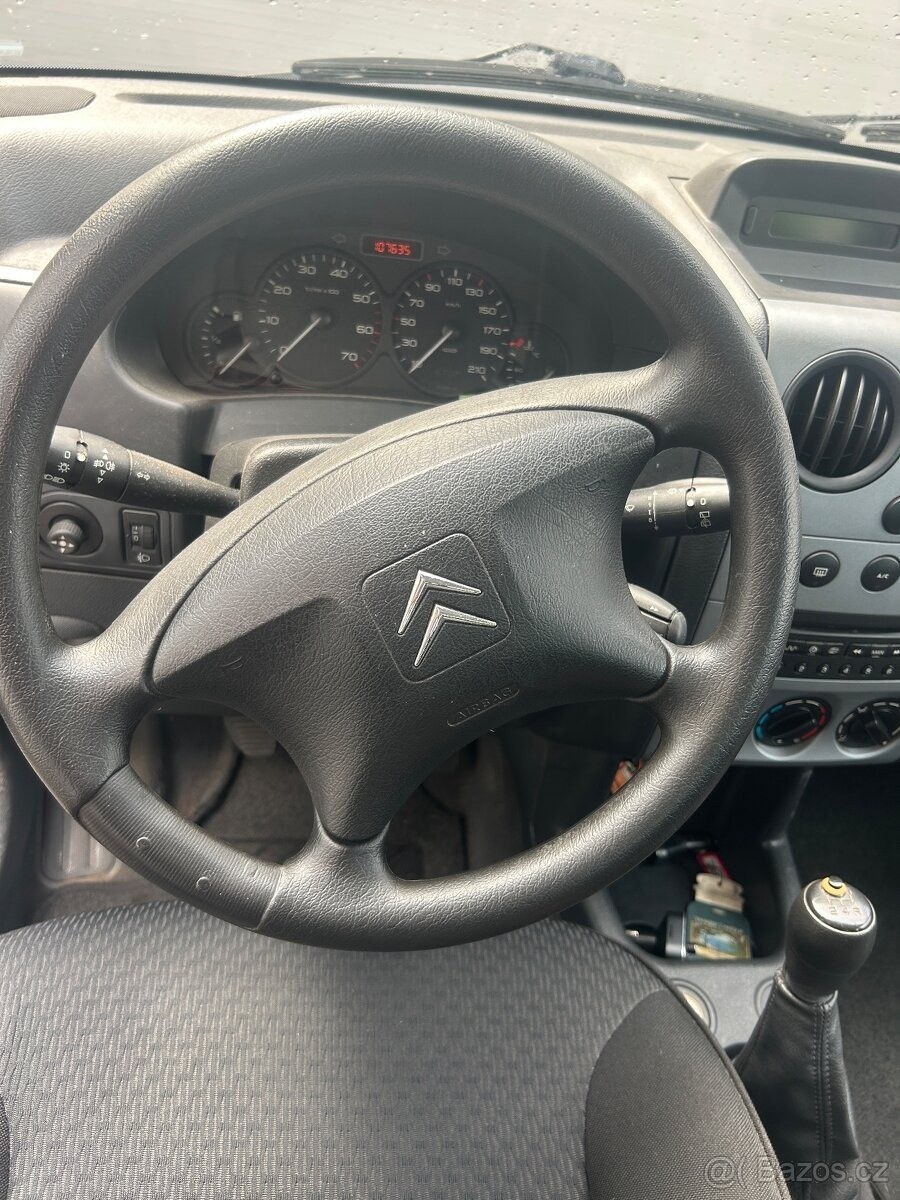 citroen-berlingo-1-4-i-r-v-2008-najeto-100-000-km - 8