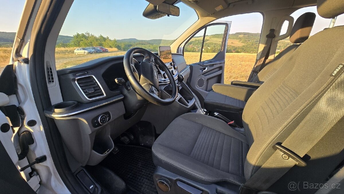 ford-tourneo-custom-2-0-l2-prodlouzeny - 5