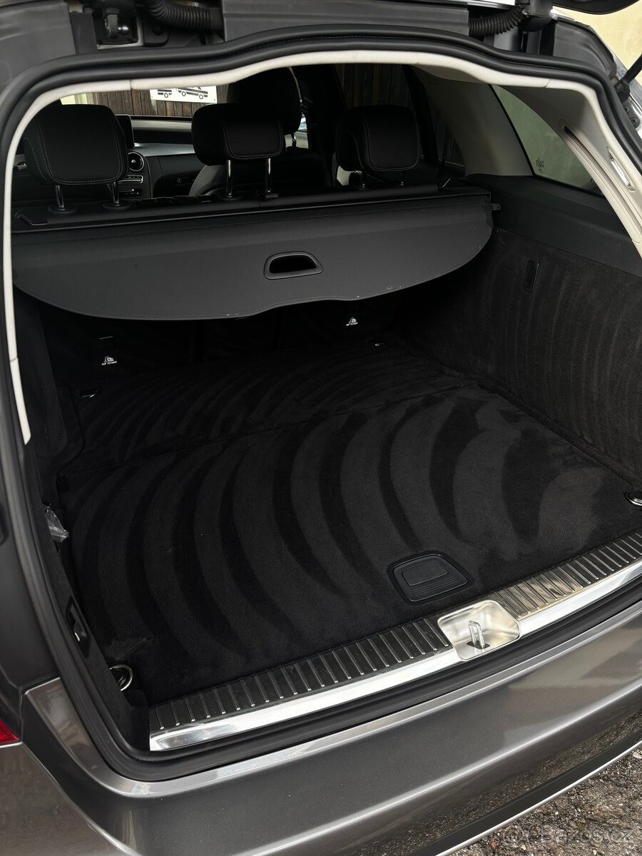 mercedes-benz-tridy-c-2-2-c220d-s205-amg-paket-automat - 6
