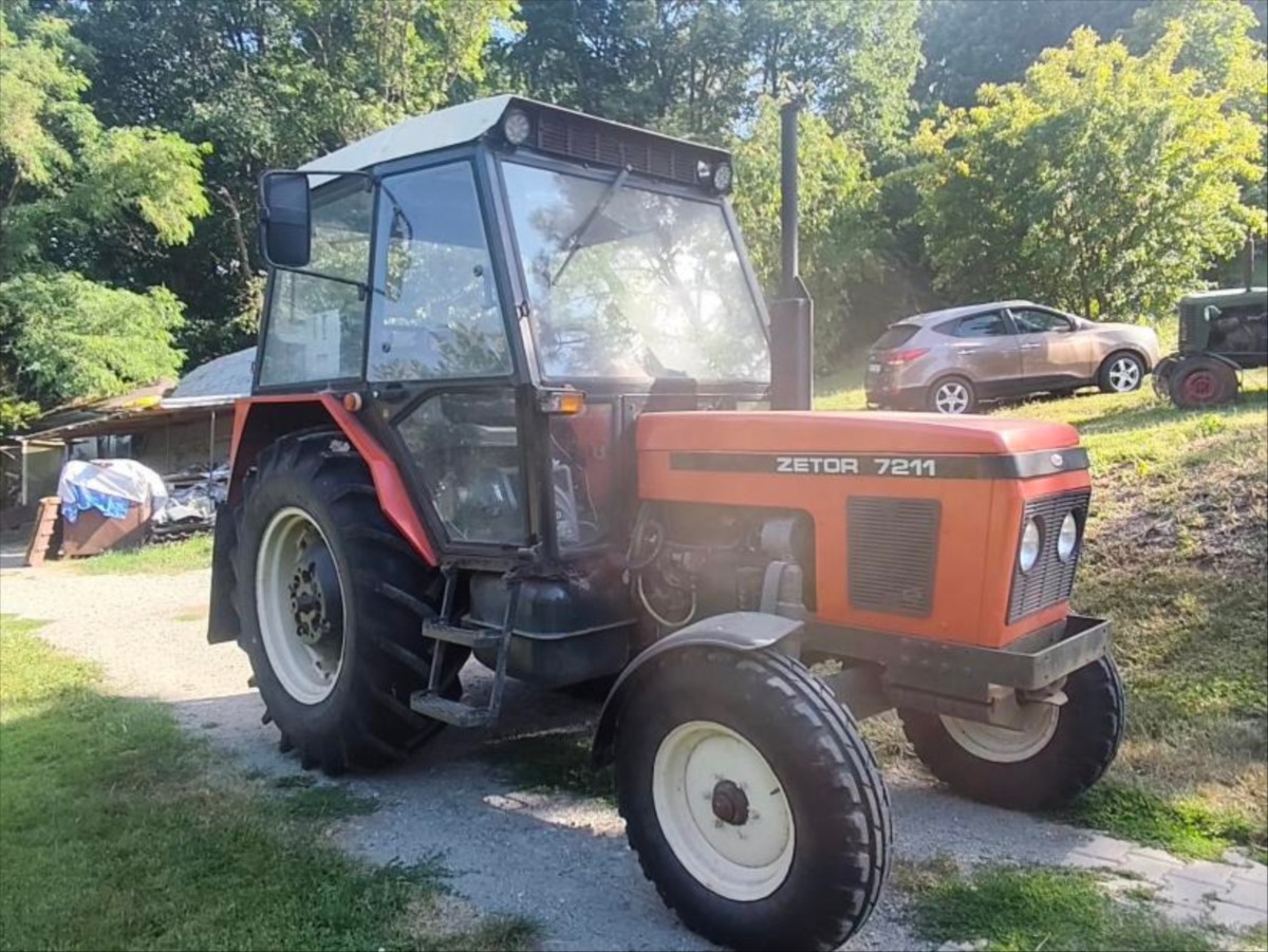 Zetor 7211
