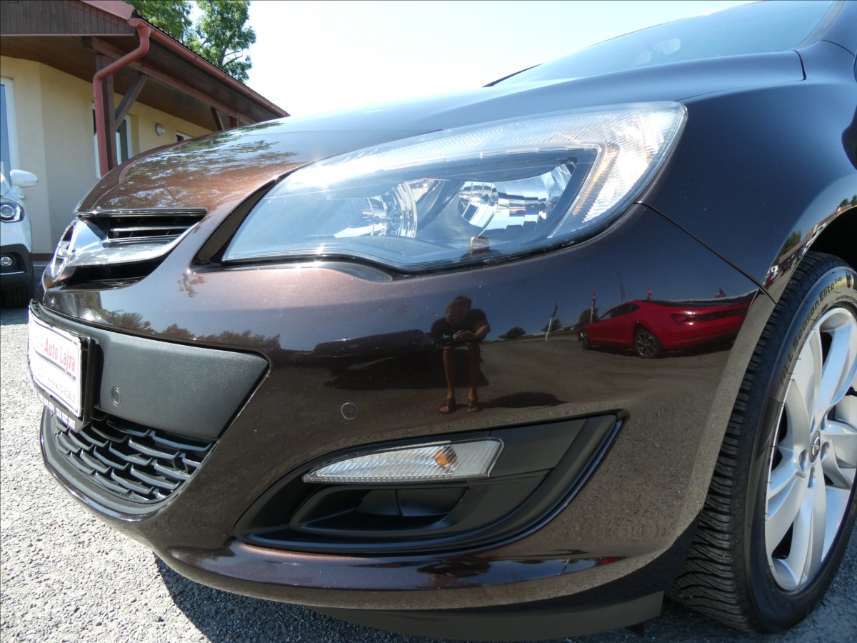 opel-astra-1-4-i-88kw-klima-serviska - 3