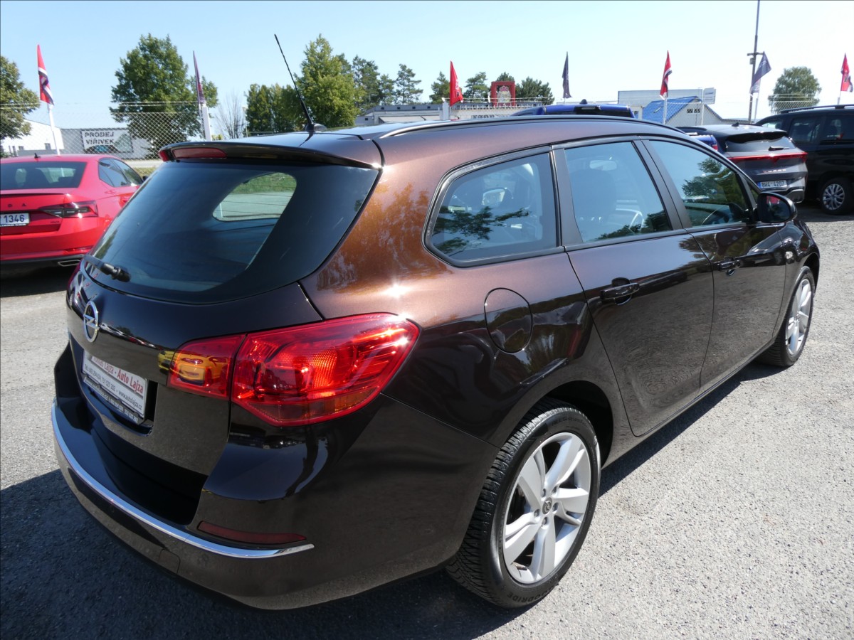 opel-astra-1-4-i-88kw-klima-serviska - 8