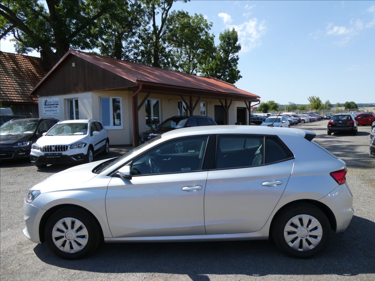 skoda-fabia-1-0-tsi-70kw-koupeno-v-cr-dph - 5
