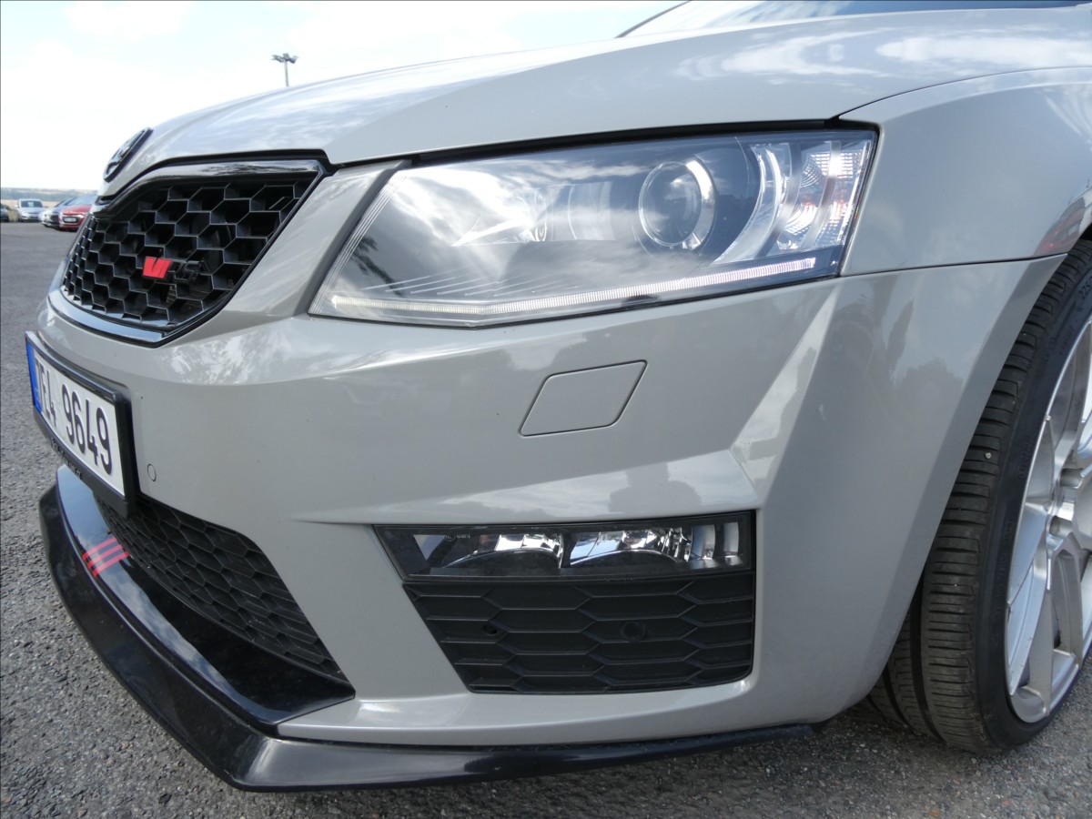 skoda-octavia-2-0-tsi-162kw-rs-navi-el-sibr - 3