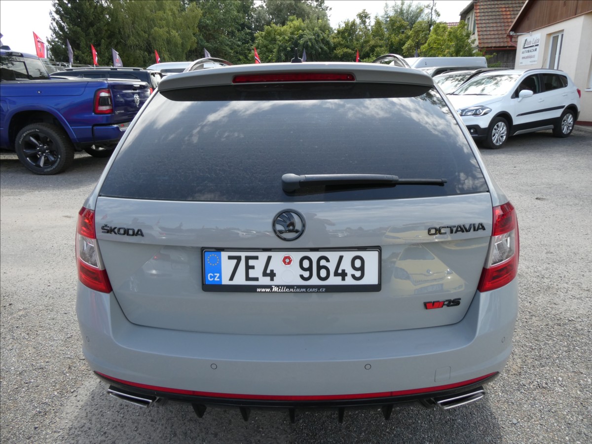 skoda-octavia-2-0-tsi-162kw-rs-navi-el-sibr - 7
