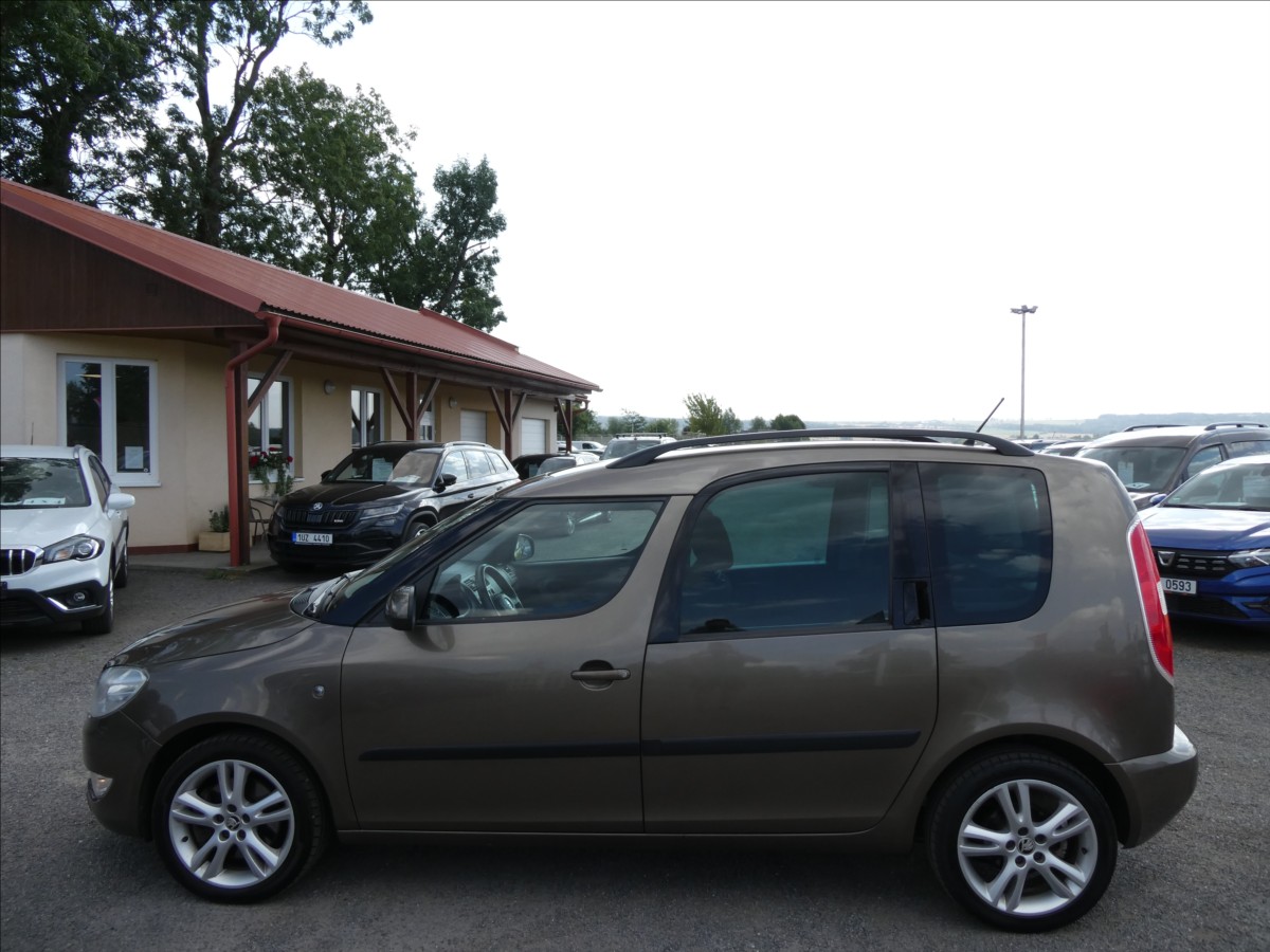 skoda-roomster-1-2-tsi-77kw-elegance-2-x-kola - 5