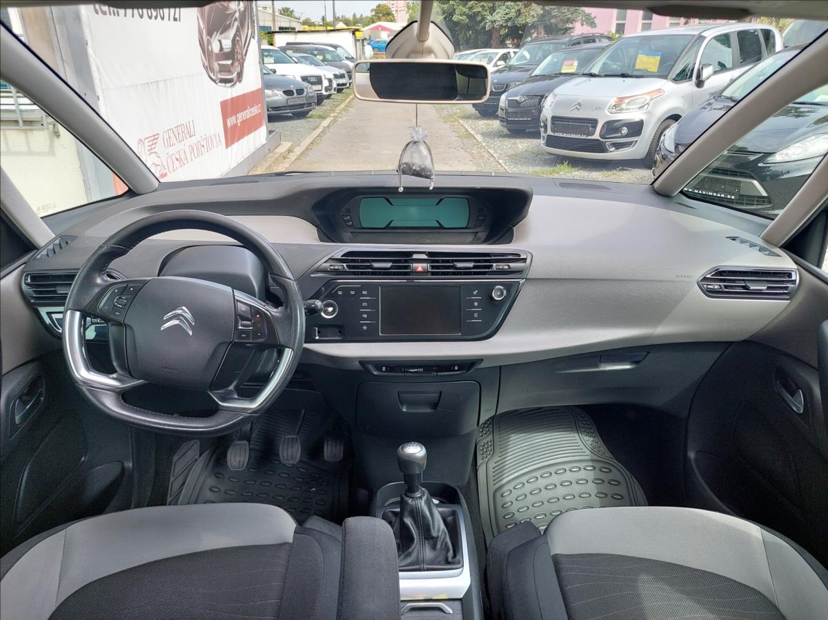 citroen-c4-picasso-1-6-hdi - 9