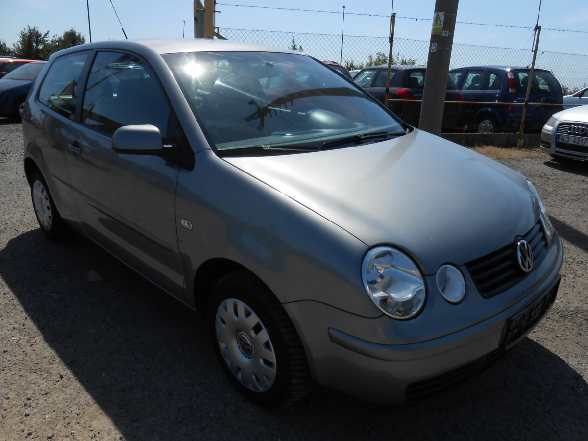 volkswagen-polo-1-4-i-16-v-klima-serviska - 1