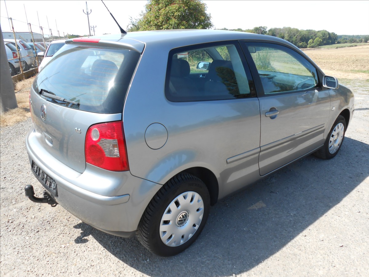 volkswagen-polo-1-4-i-16-v-klima-serviska - 3