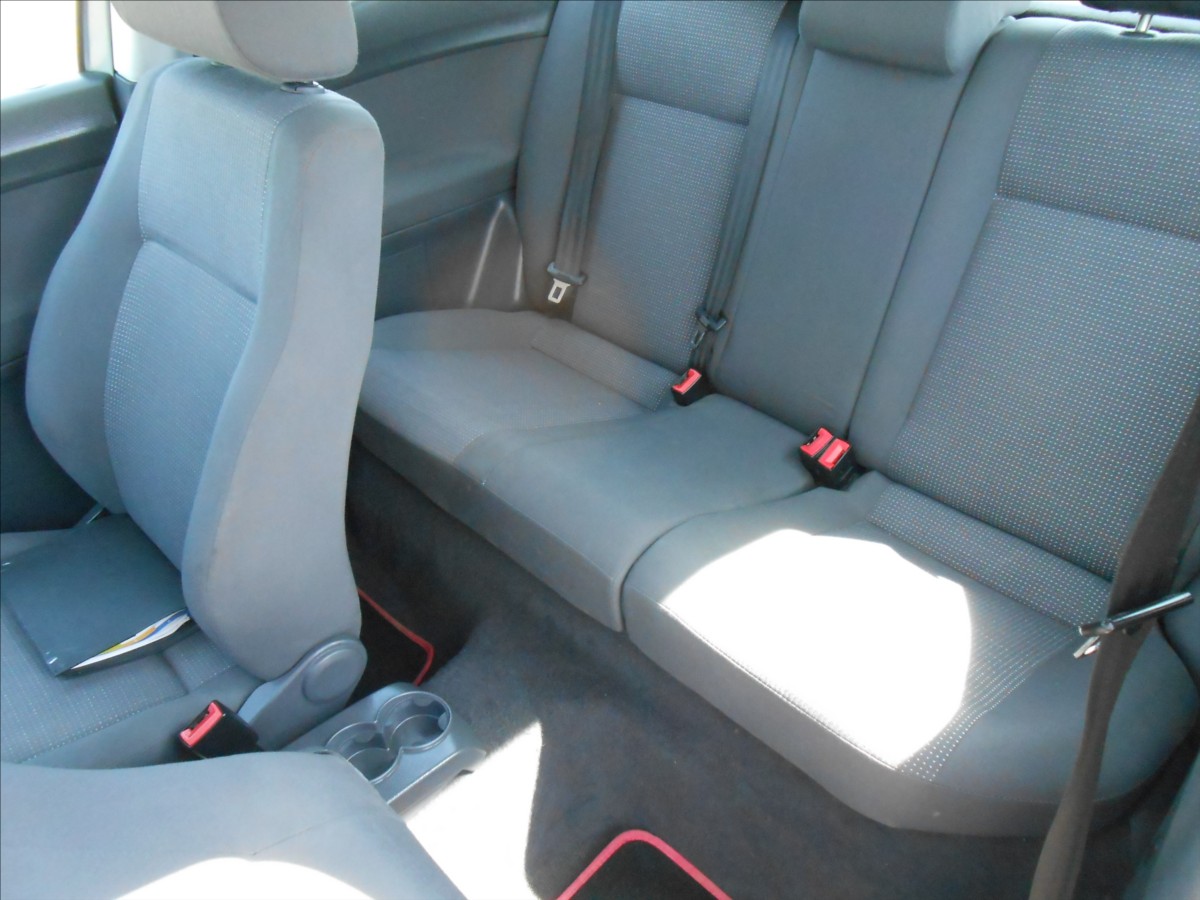 volkswagen-polo-1-4-i-16-v-klima-serviska - 7