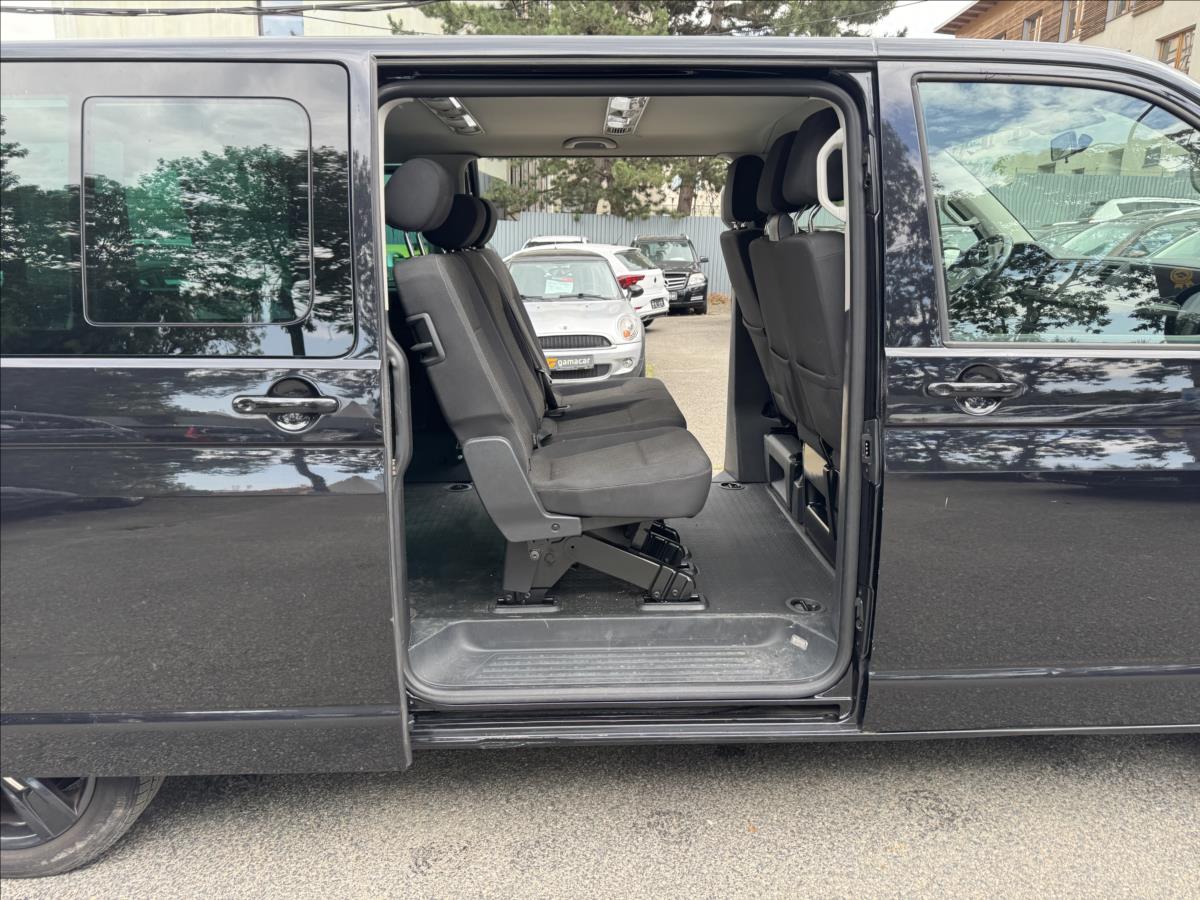 volkswagen-caravelle-2-0-4motion-2x-posuvne-dvere - 5