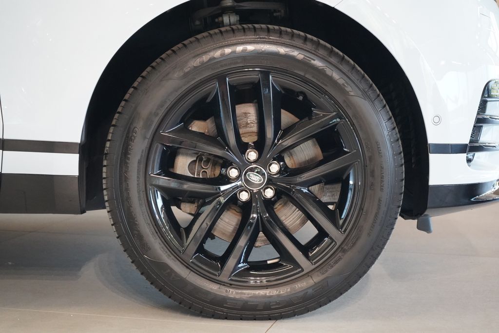 land-rover-range-rover-velar-d300-awd-dynamic-se-tazne - 6