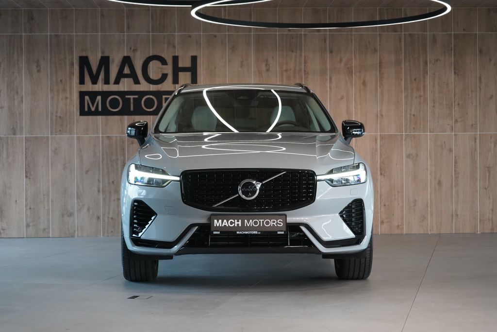 volvo-xc60-t8-ultra-dark-phev-pano-360 - 2