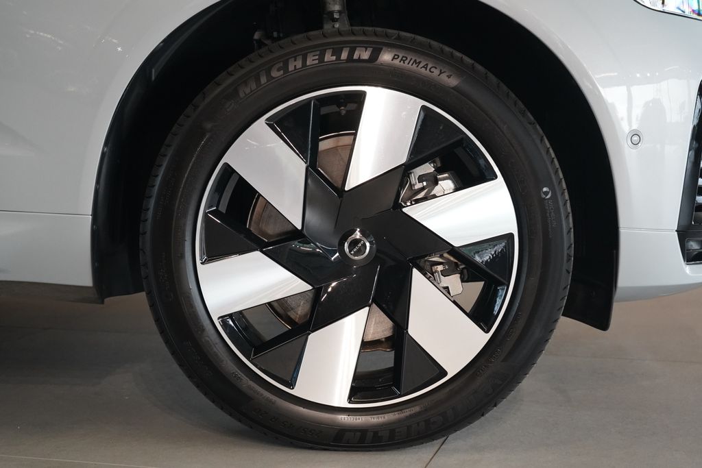 volvo-xc60-t8-ultra-dark-phev-pano-360 - 6