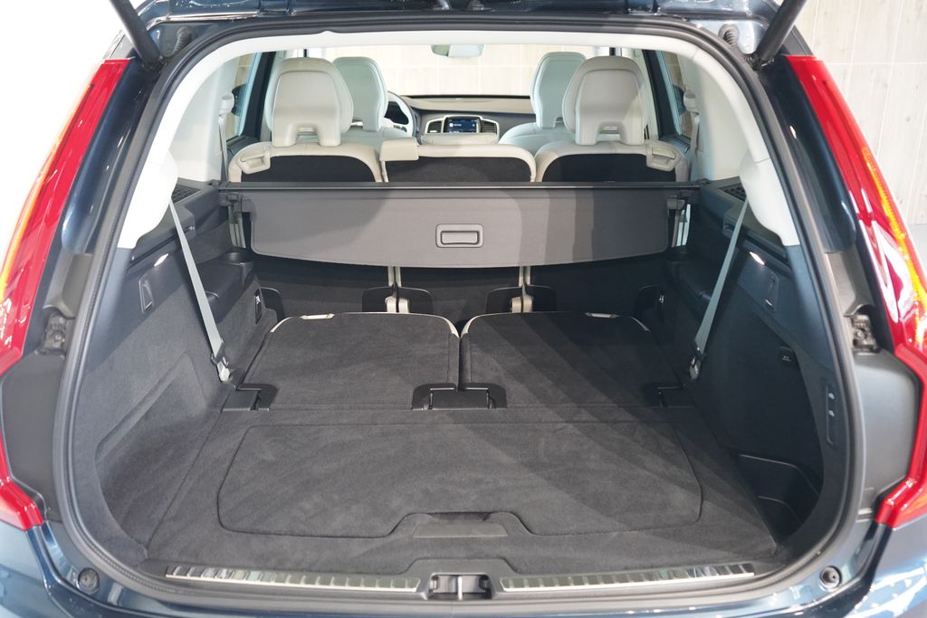 volvo-xc90-b5-plus-awd-vzduch-ventilace - 9