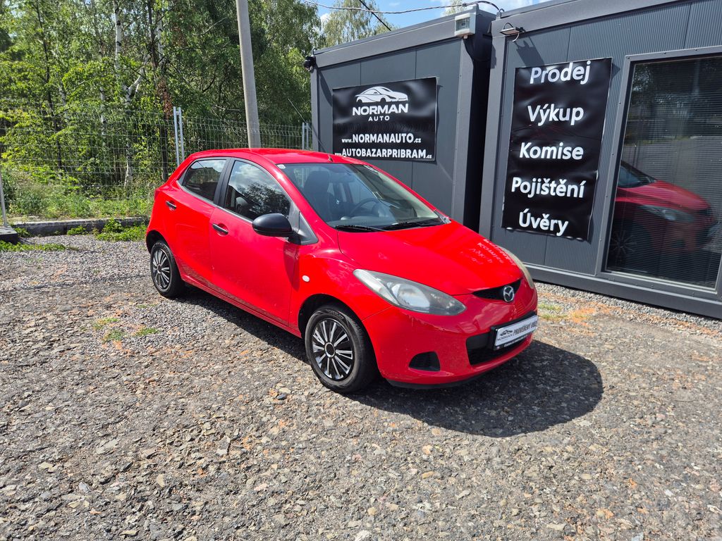 Mazda 2 1.3i 55kW, koroze prahů