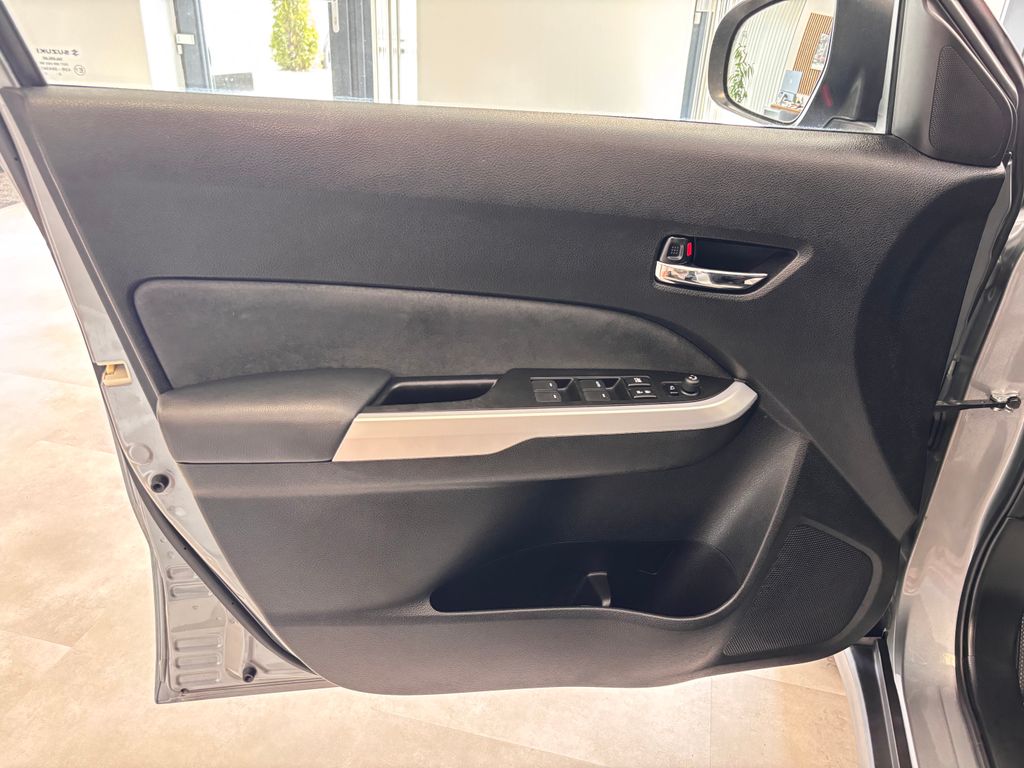 suzuki-vitara-allgrip-1-4-boosterjet - 8