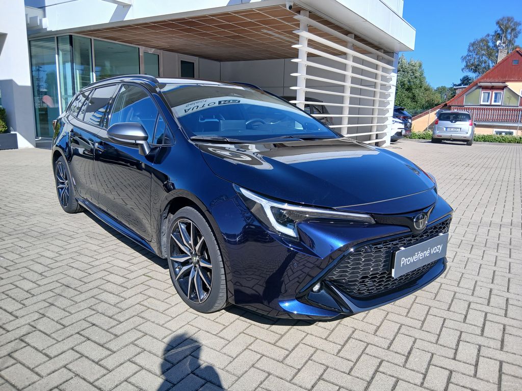 toyota-corolla-2-0-hev-gr-sport-dynamic-jbl - 7