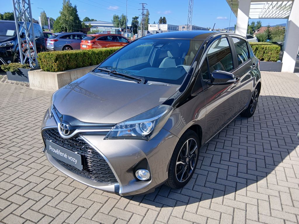toyota-yaris-1-3-vvt-i-73kw-selection - 1