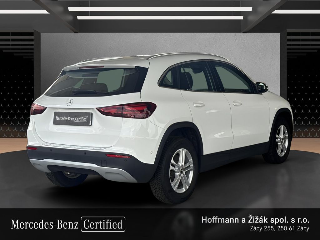 mercedes-benz-gla-220-4matic - 4