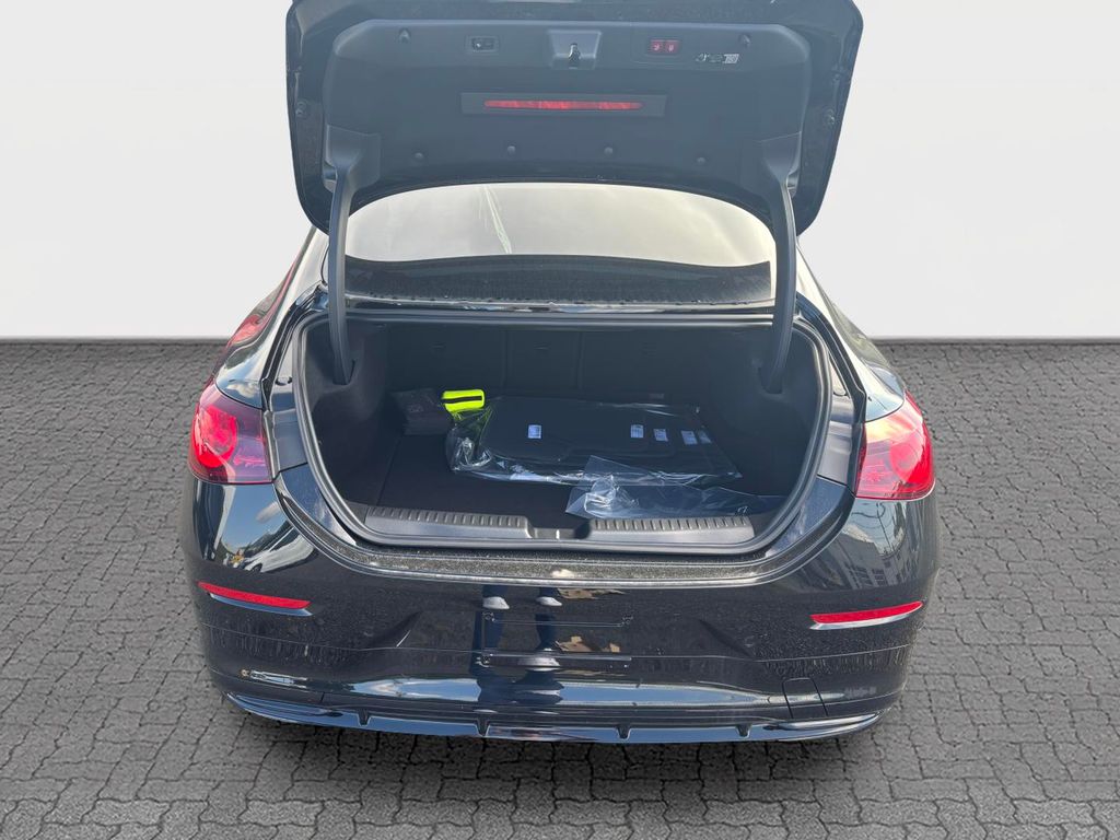 mercedes-benz-cla-220-4matic - 1