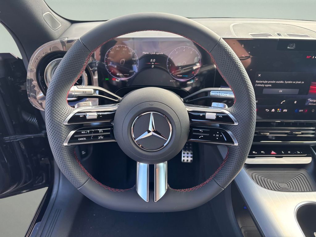 mercedes-benz-cla-220-4matic - 8