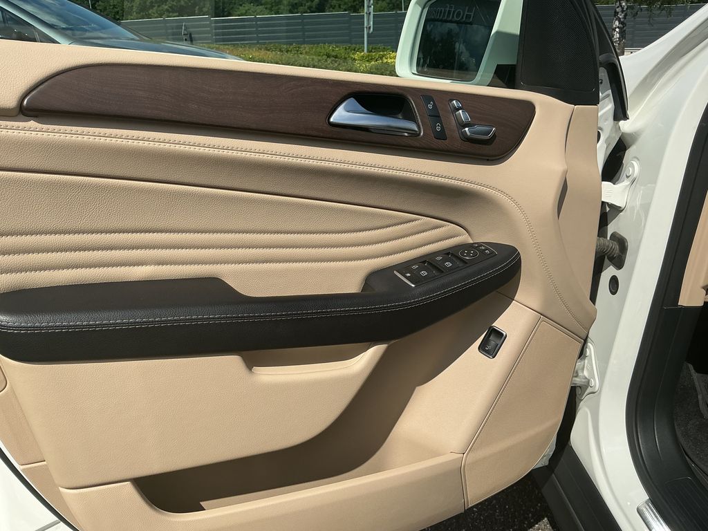 mercedes-benz-gle-350-d-amg-4matic - 8