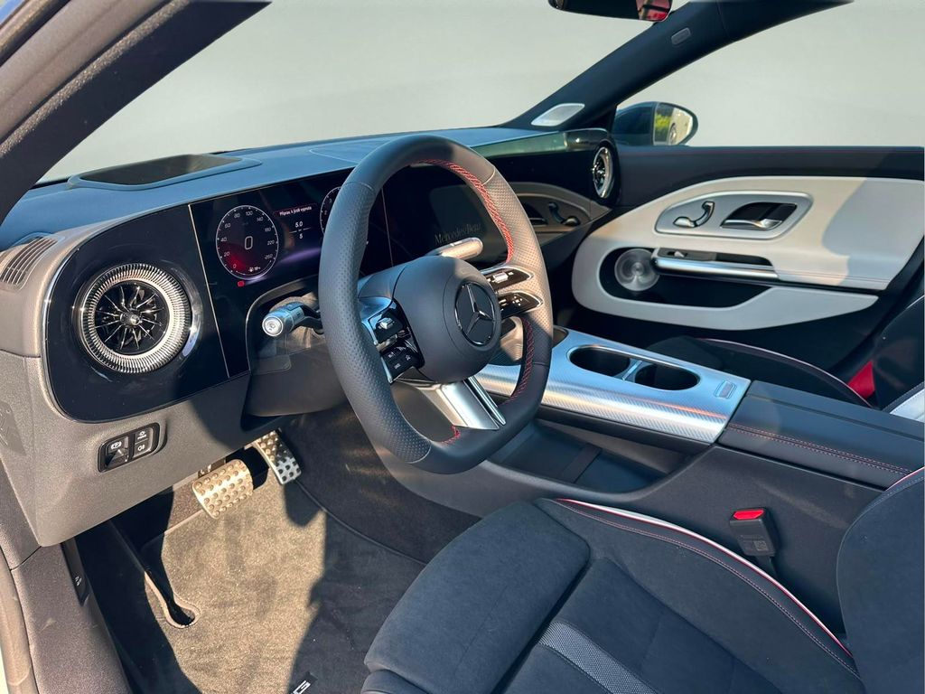 mercedes-benz-cla-220-4matic - 4