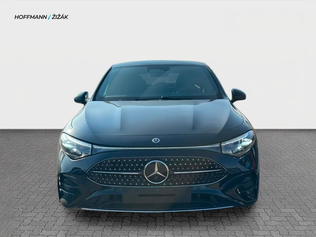 mercedes-benz-cla-200 - 1
