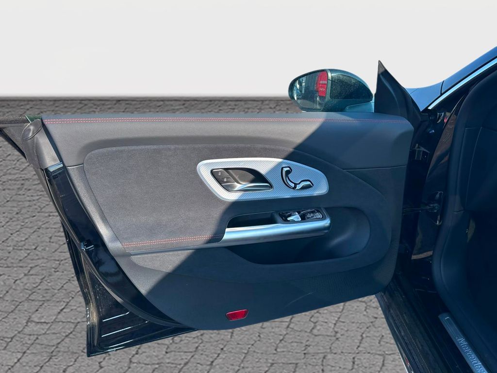 mercedes-benz-cla-200 - 5