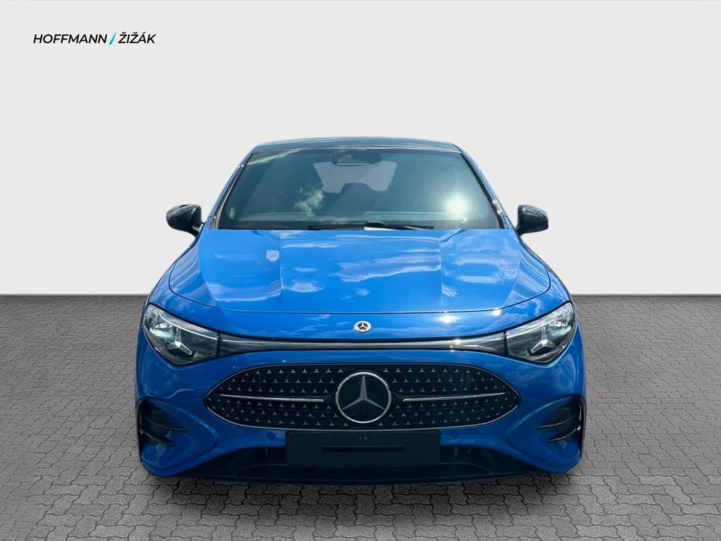 mercedes-benz-cla-220 - 1