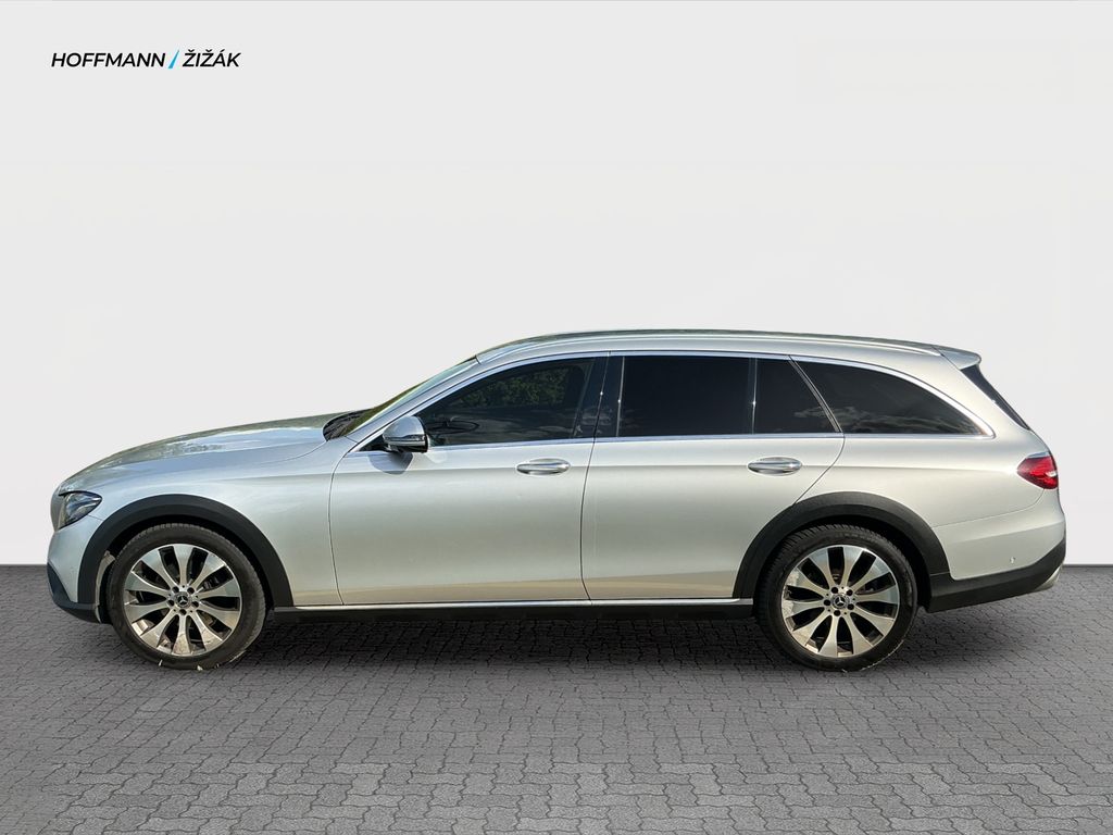 mercedes-benz-tridy-e-220-d-all-terrain-4matic - 7