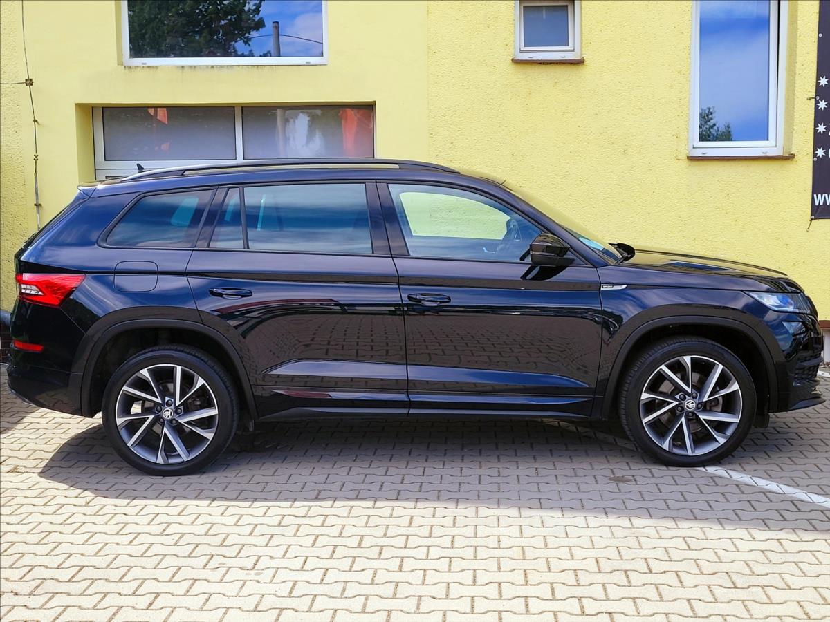 skoda-kodiaq-2-0-cz-1maj-4x4-sport-line - 6