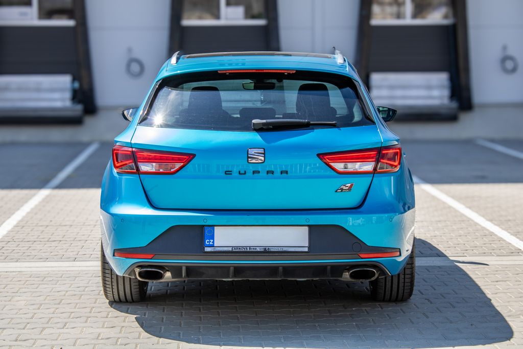 seat-leon-cupra-st-2016 - 4