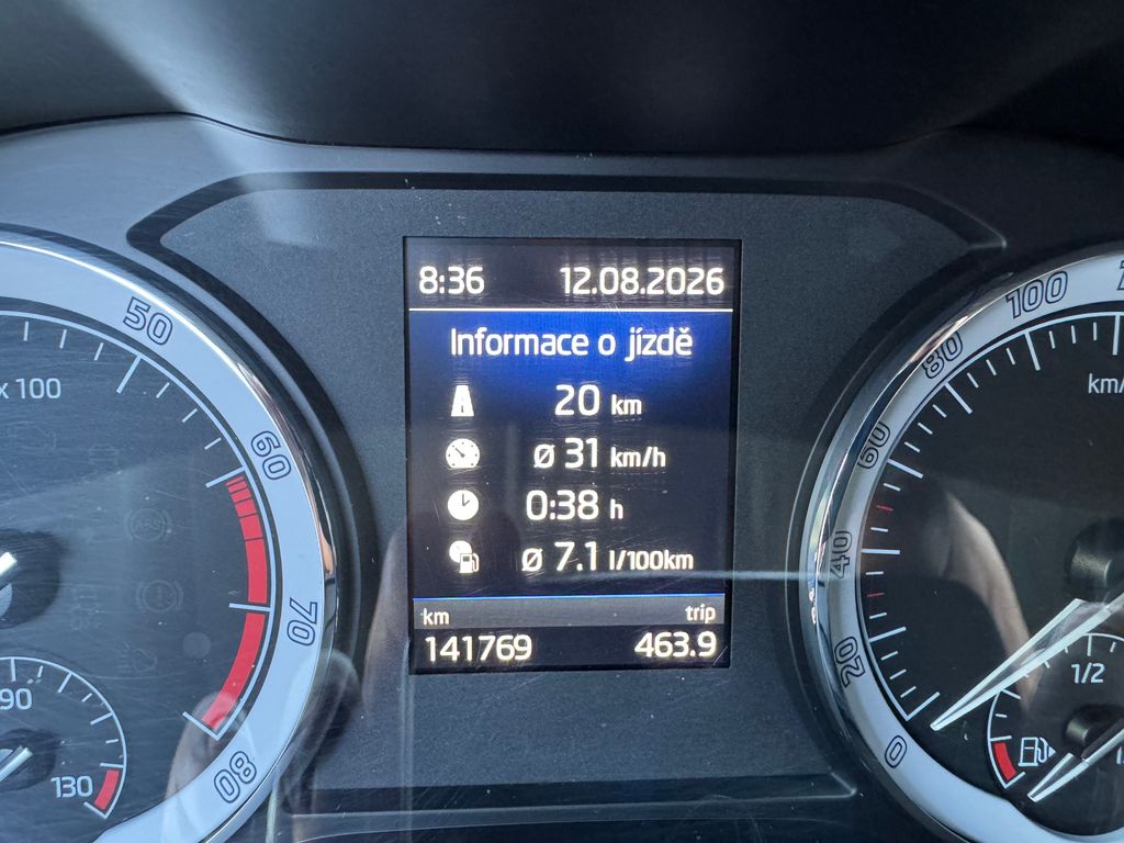 skoda-karoq-1-5-tsi-dsg-style - 9