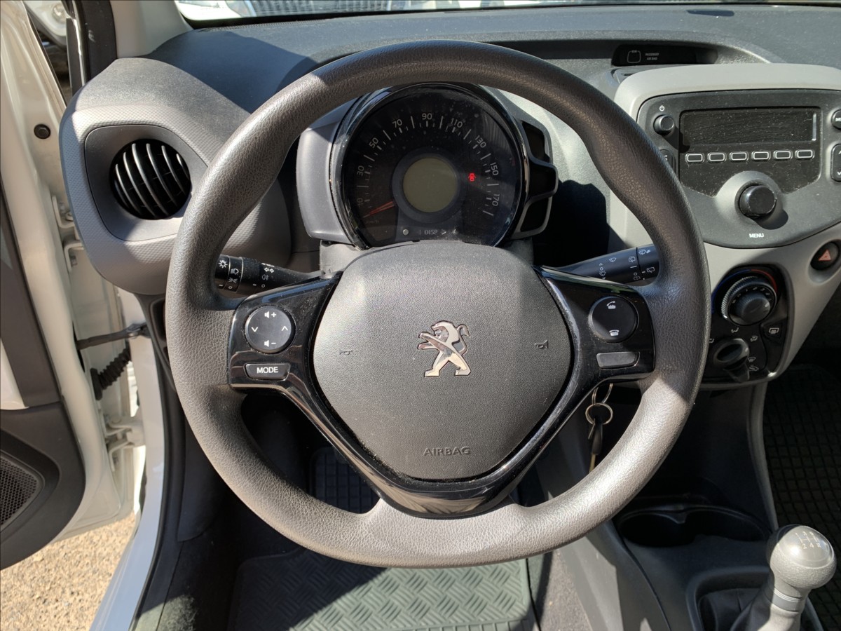 peugeot-108-1-0-i-cr-klimatizace-cebia - 8