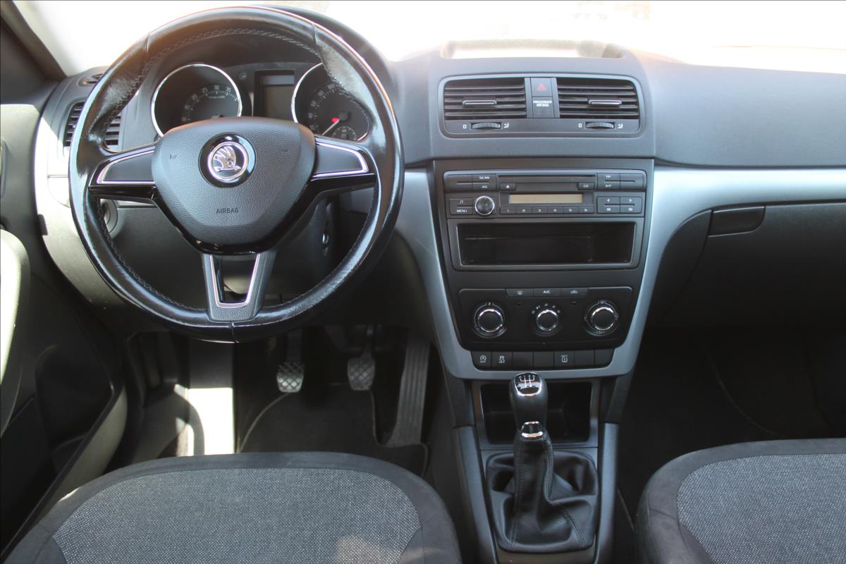 skoda-yeti-2-0-tdi-81kw-1-majitel - 8