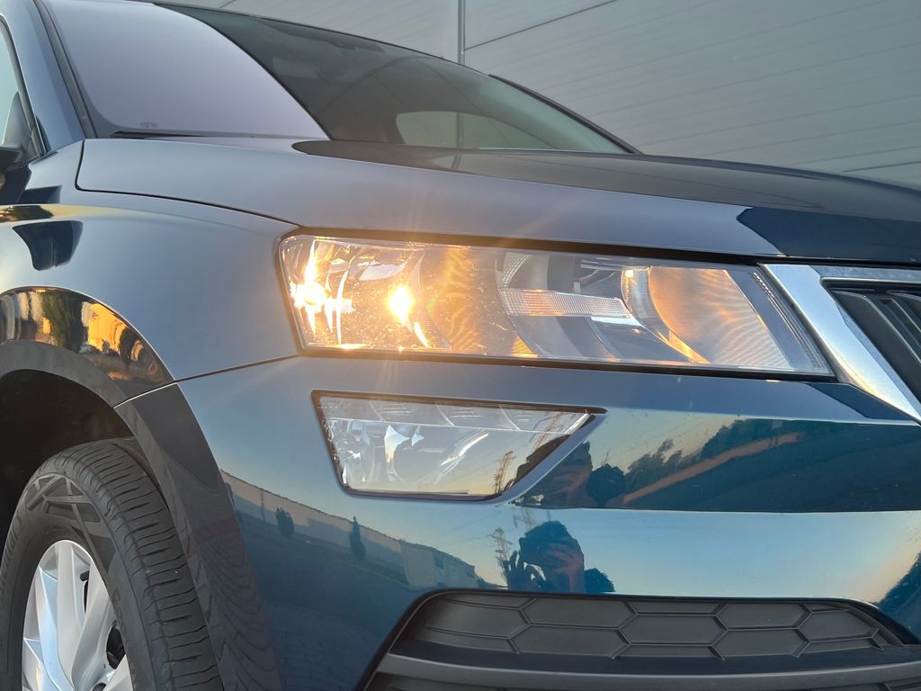 skoda-karoq-2-0-tdi-style-p-kamera - 9