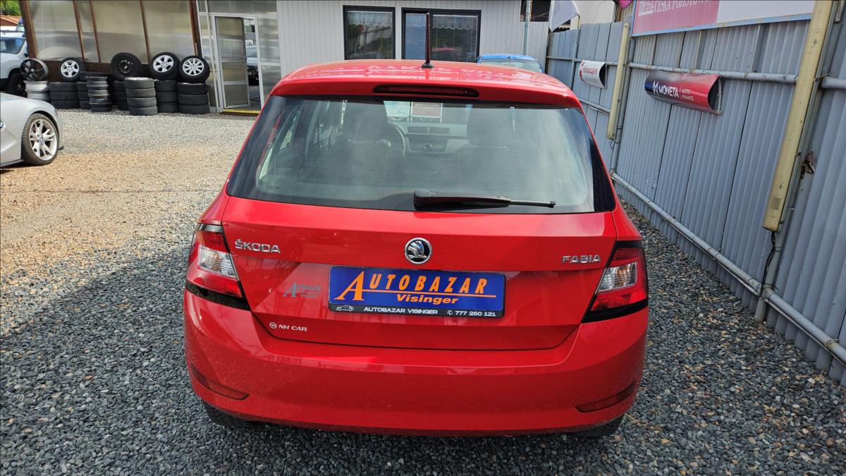 skoda-fabia-1-0-mpi-55kw-active - 5