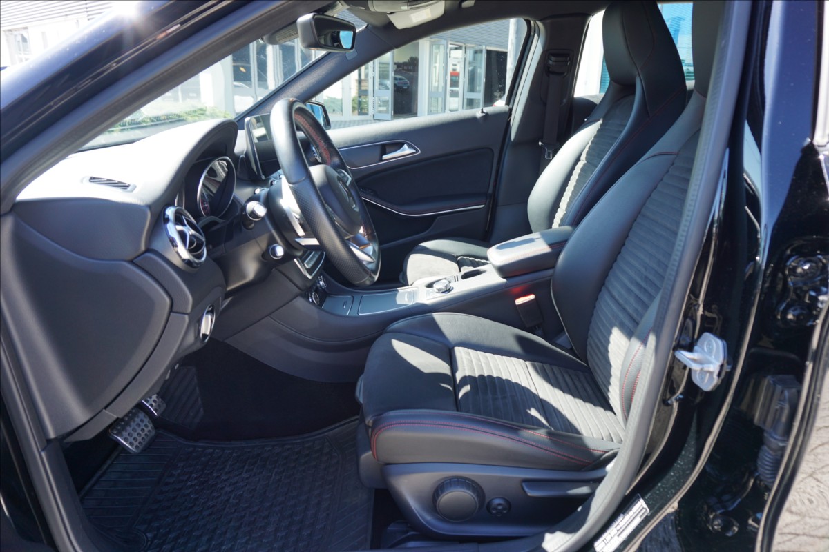 mercedes-benz-gla-2-1-gla-220d-4m-1-maj-cr - 9