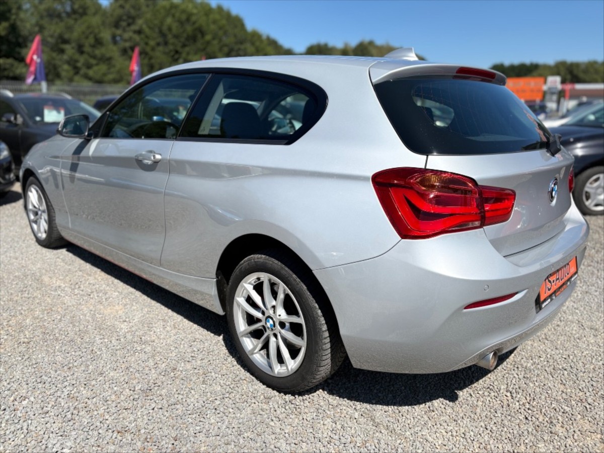 bmw-rada-1-2-0-118d-xdrive-3-dver - 3
