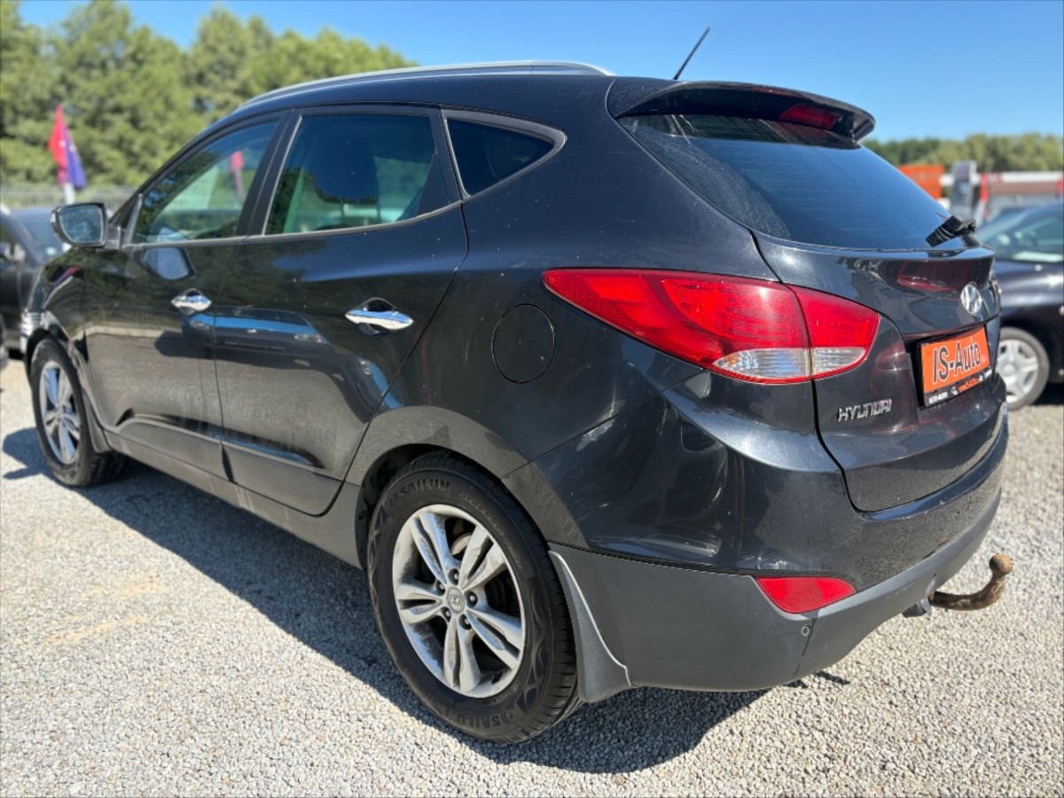 hyundai-ix35-2-0-crdi-4x4 - 3