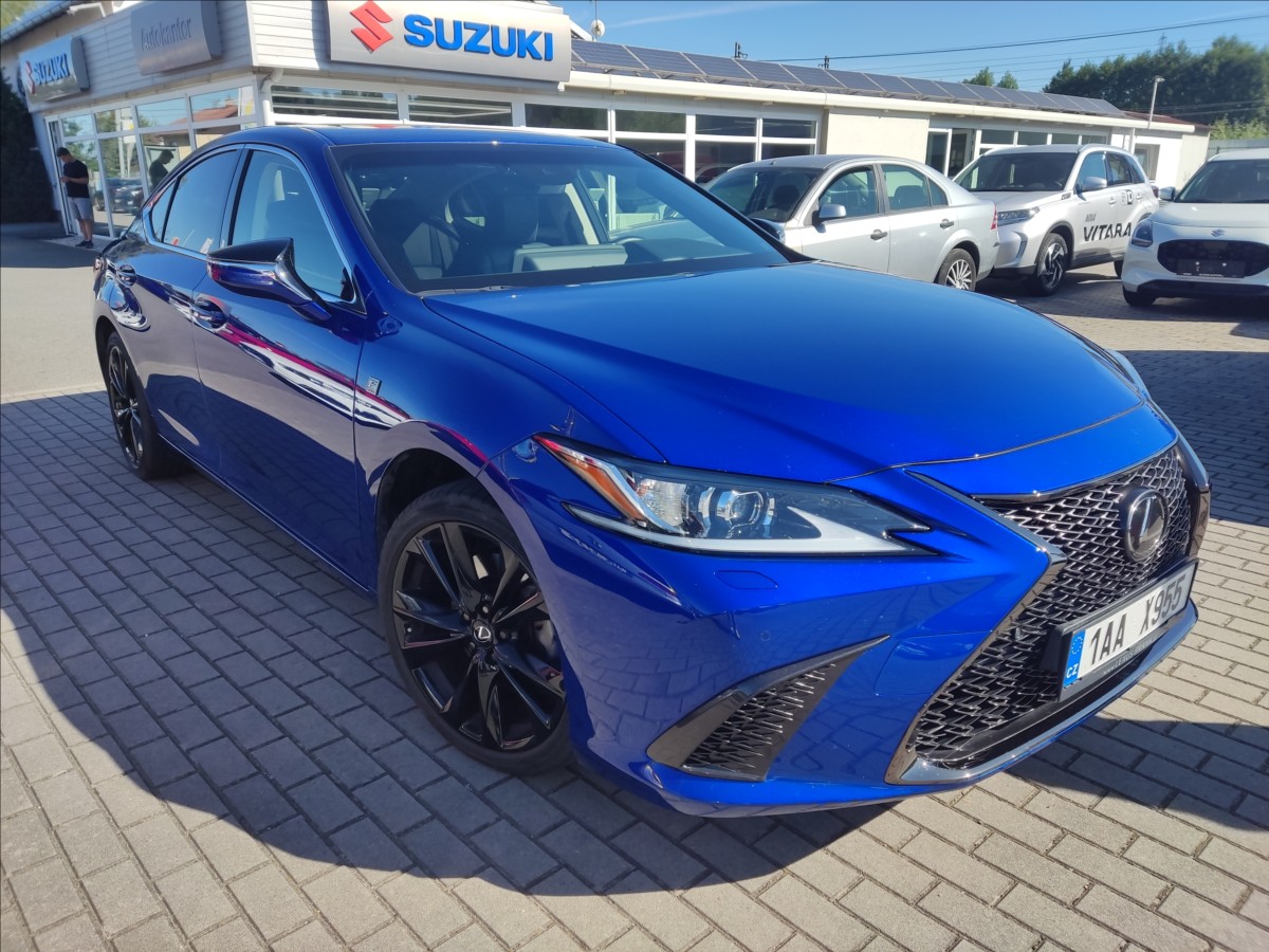 Lexus ES 300h 2,5   ES