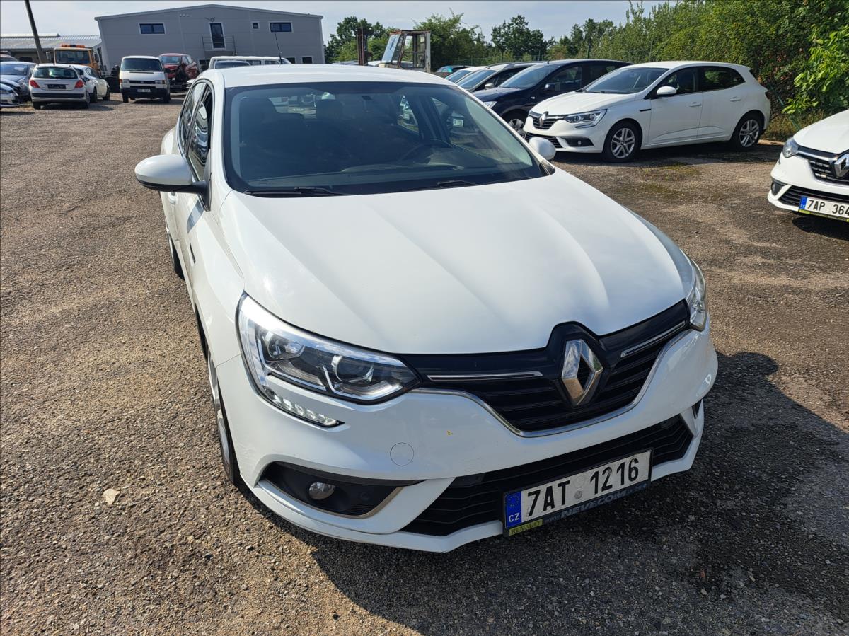 renault-megane-1-5-dci - 1