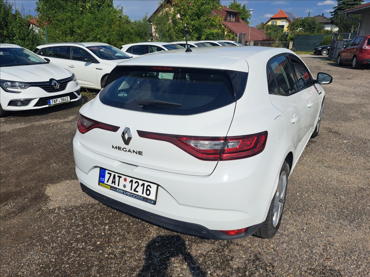 renault-megane-1-5-dci - 9