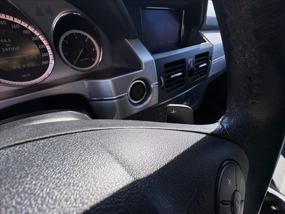 mercedes-benz-glk-2-2-220cdi-at-4m-offroad-paket - 6