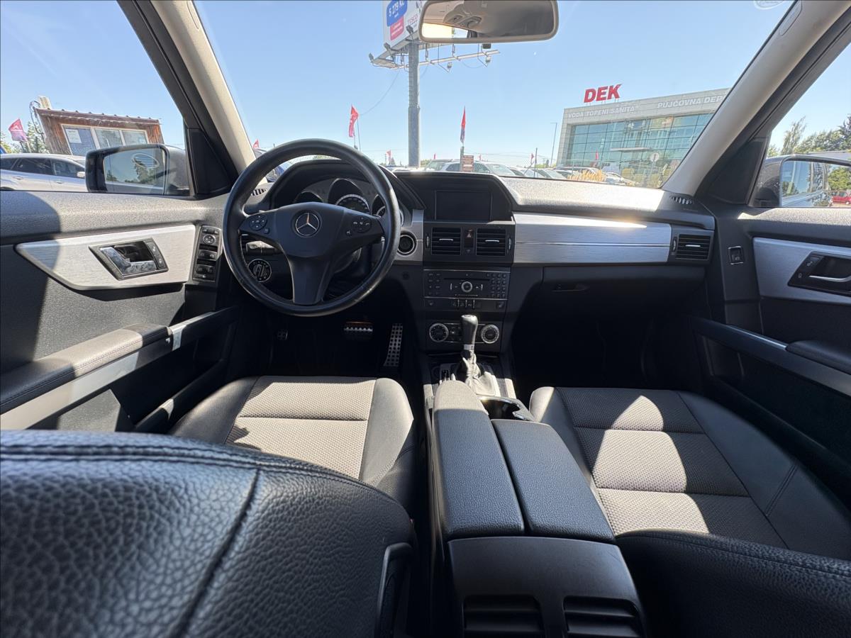 mercedes-benz-glk-2-2-220cdi-at-4m-offroad-paket - 8