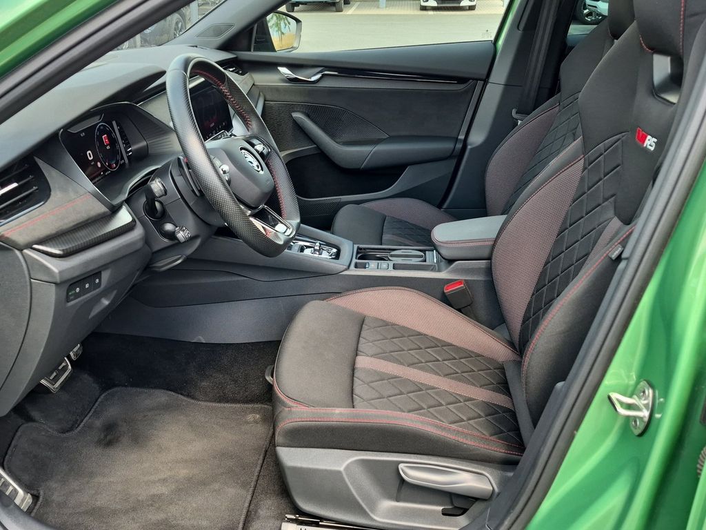 skoda-octavia-combi-2-0-tsi-dsg-rs-180-kw - 8